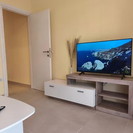 Thalora Lägenhet Peraía