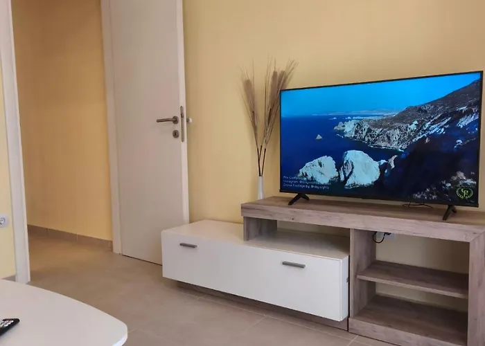 Thalora Lägenhet Peraía